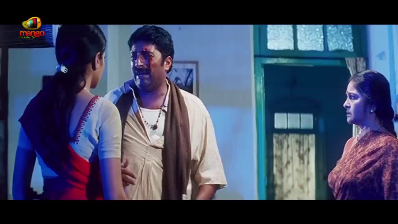 Varsham (2004) YTRip Hindi 720p x264 AVC AAC 2.0.mp4.0003